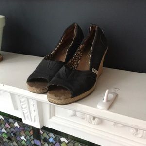 Toms wedges